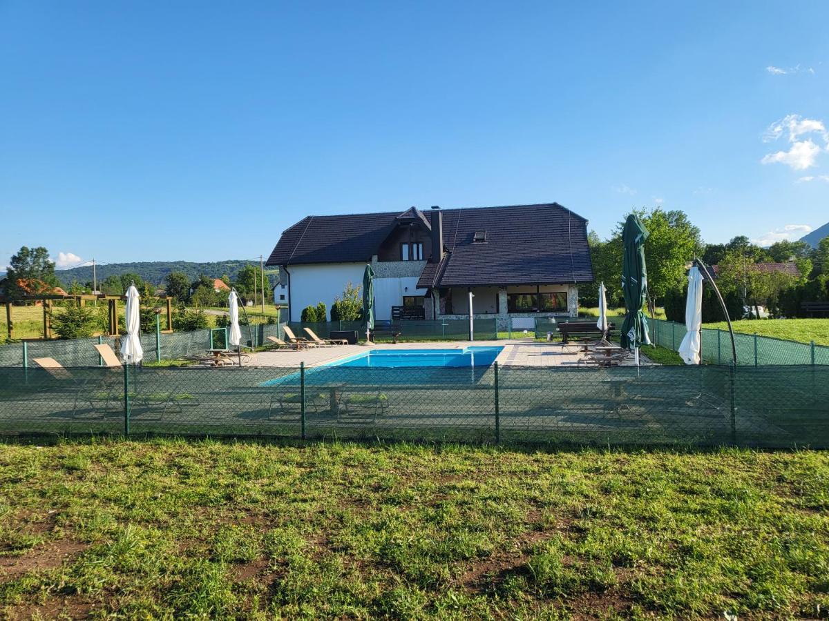 Villa Stone Раковица Екстер'єр фото