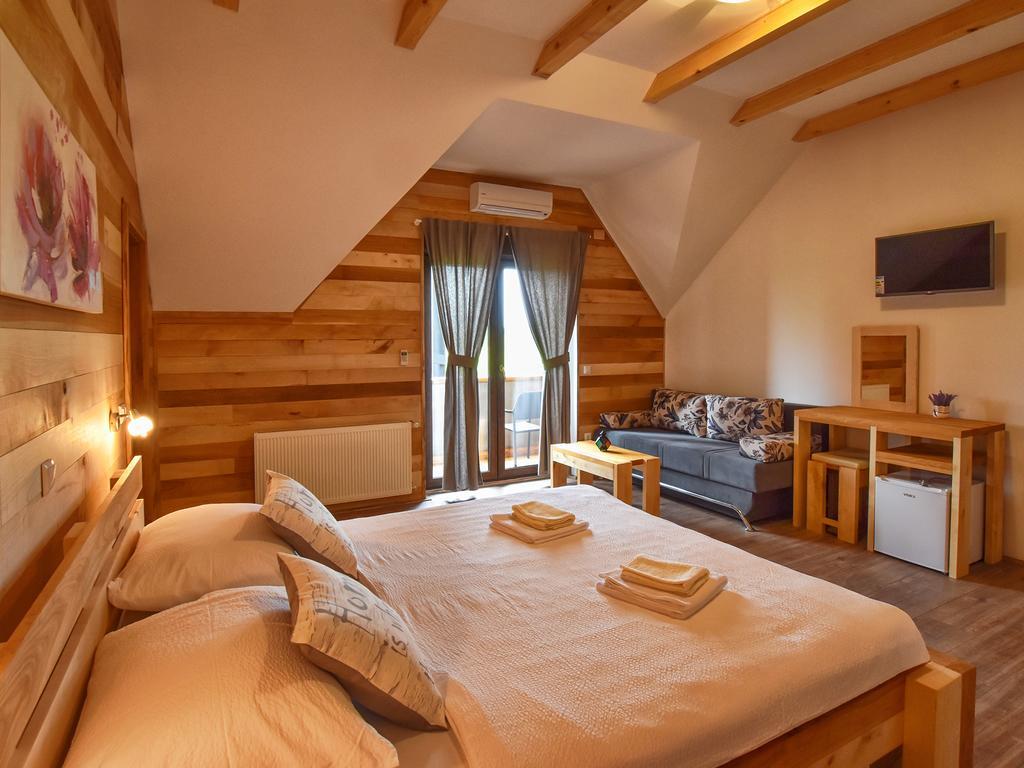 Villa Stone Раковица Екстер'єр фото