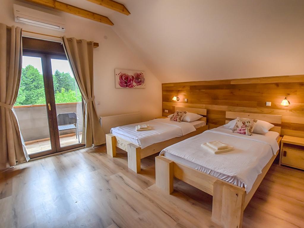 Villa Stone Раковица Екстер'єр фото