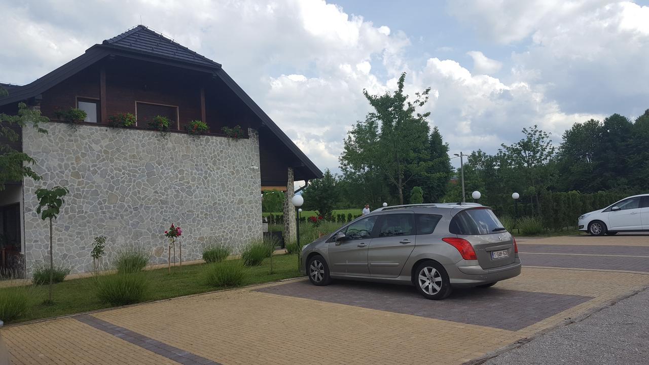 Villa Stone Раковица Екстер'єр фото